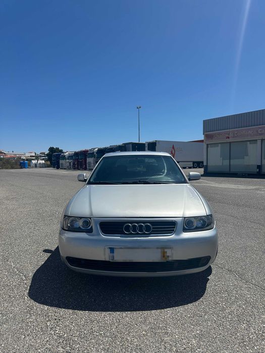 AUDI A3 1.6 2000
