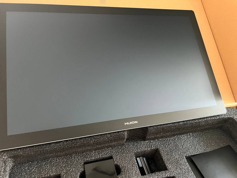Huion Kamvas Pro 19 (4K Ultra HD) PenTech 4.0
