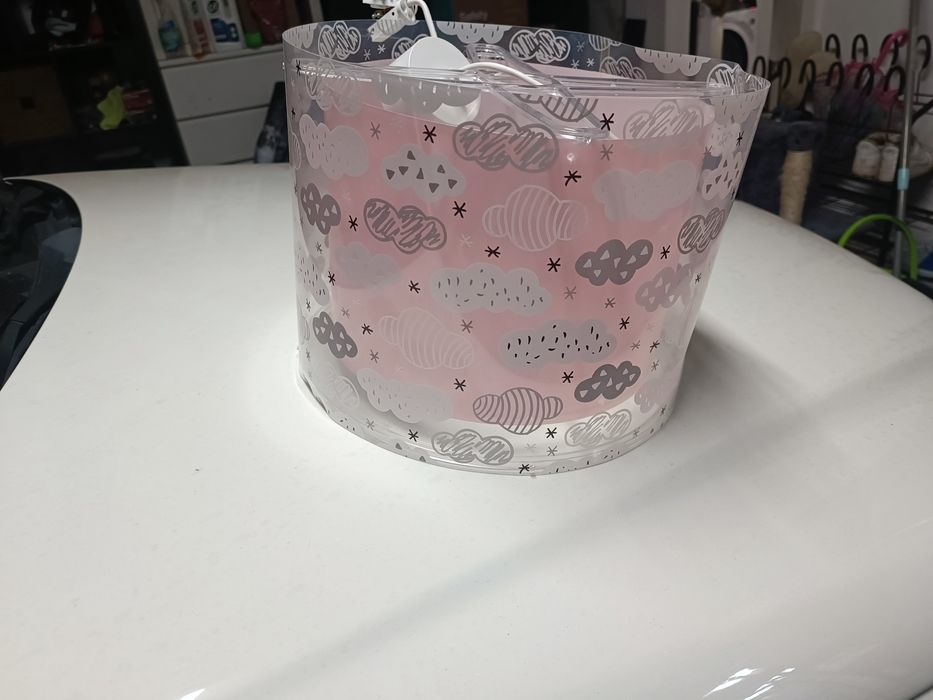 Candeeiro de quarto menina