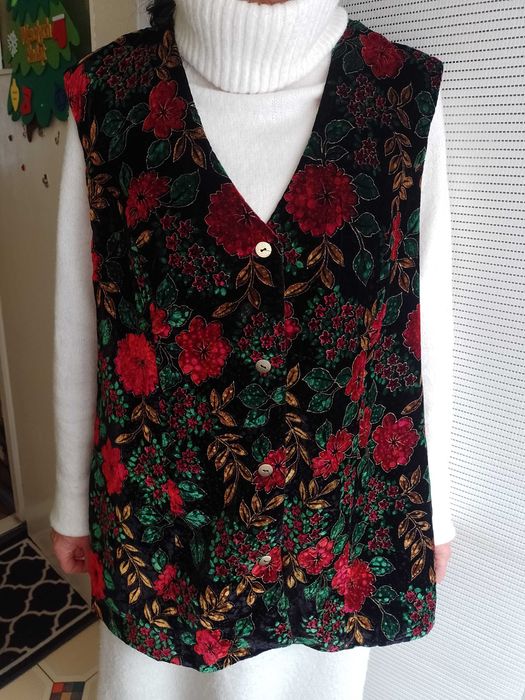 (48/50) (4XL/5XL) Aksamitna, bogato zdobiona kamizelka z Londynu