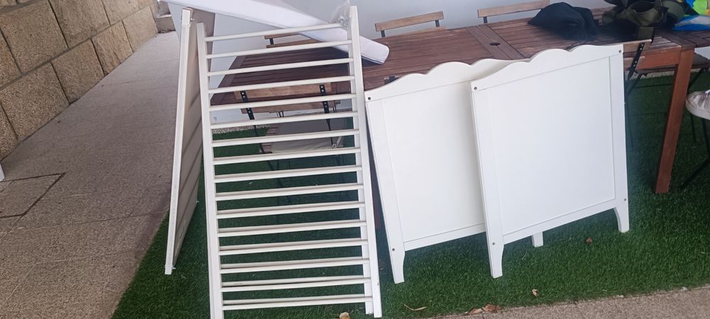 cama de bebê IKEA
