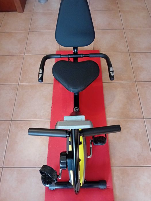 Bicicleta ginásio, magnética reclinada com medição pulso.