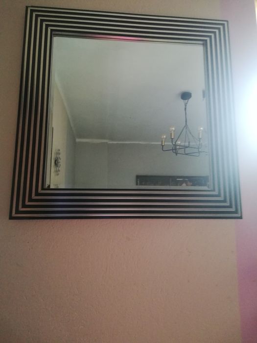 Witam sprzedam piękne lustro w ładnej ramce
