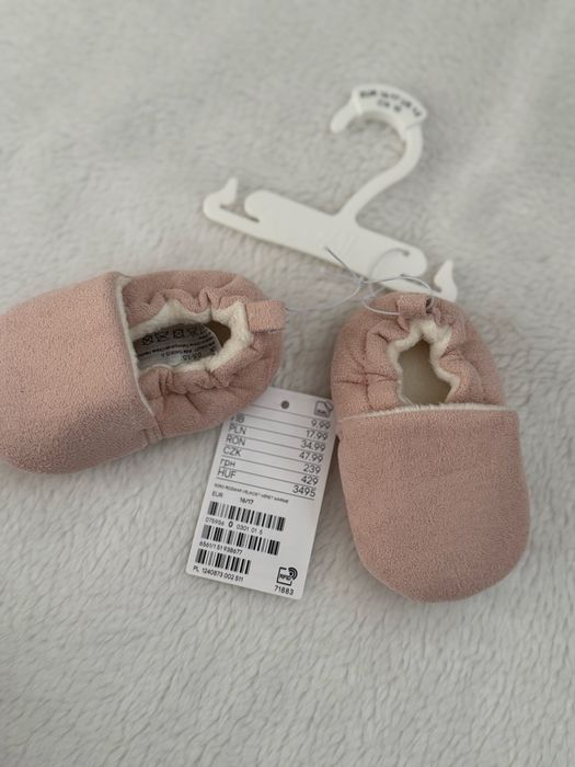 Różowe butciki niemowlece 16-17 h&m