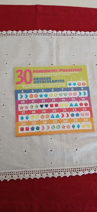 30 brincos autocolantes, novos