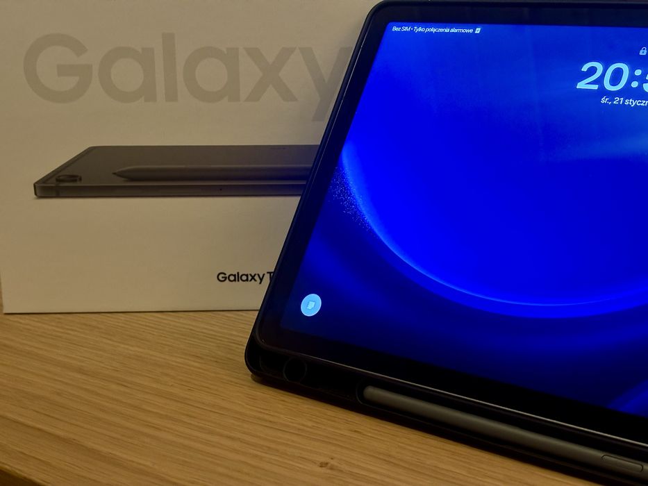 Samsung Galaxy Tab S9 FE 6/128GB 5G+ubezpieczenie i etui