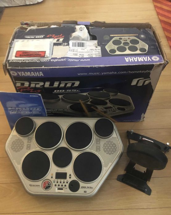 bateria digital Yamaha dd55 + bombo KP65