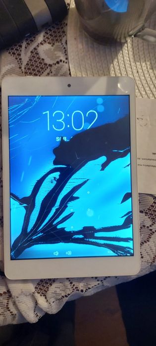 Tablet Lark FreeMe X2 8 rozbity ekran
