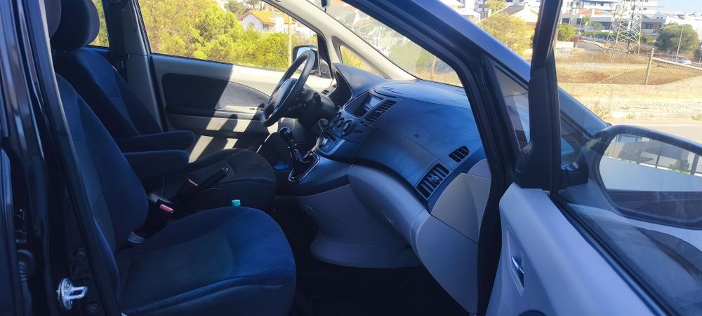Mitsubishi 2.0 diesel  7 lugares — photo 5