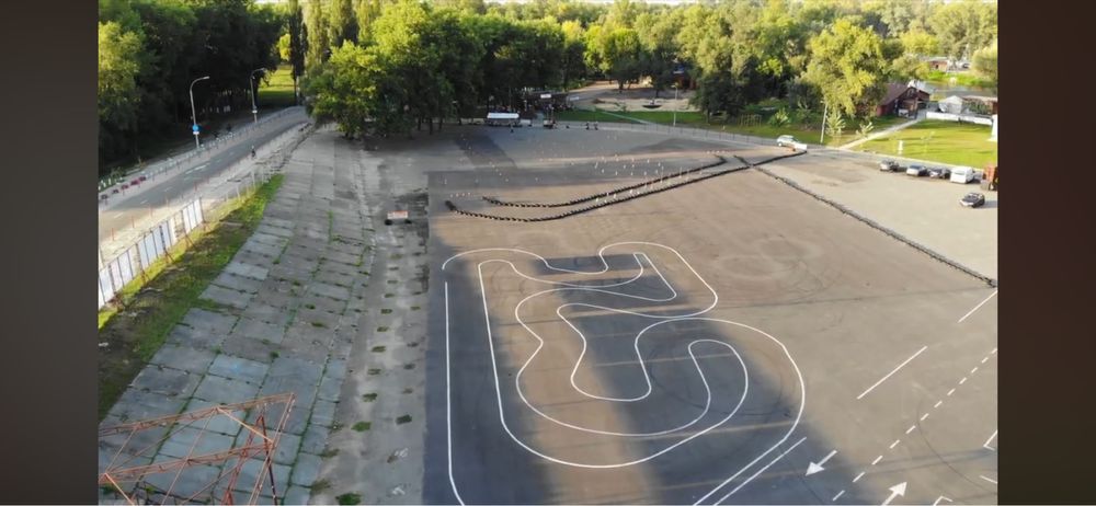 Мото Курси контр-аварійної підготовки з міні треком