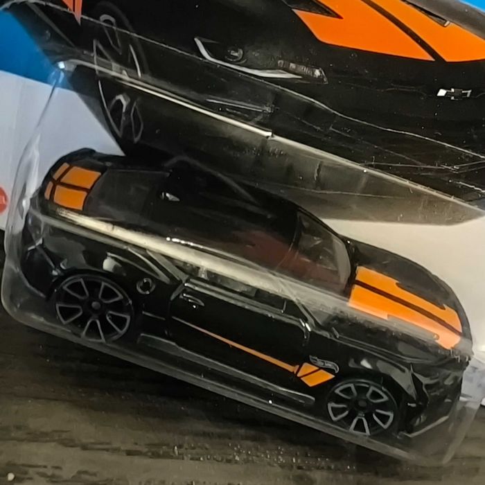 '18 Camaro SS Hot Wheels 2024 r. 32/250 nr1327
