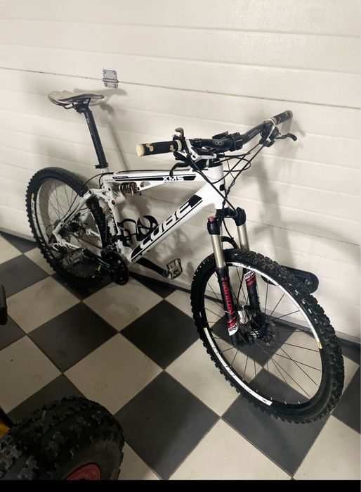 Cube roda 26- bom estado