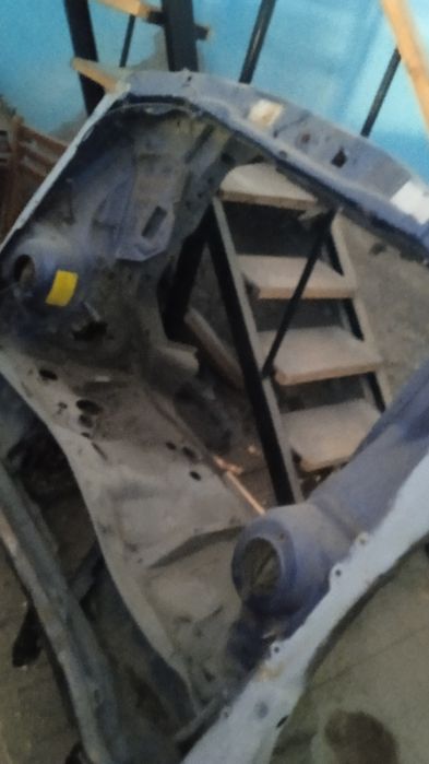 Передня частина до Опель Астра F 1997р