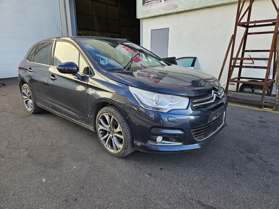 Citroën C4 II Exclusive 1.6 BlueHDi de 2014 para peças