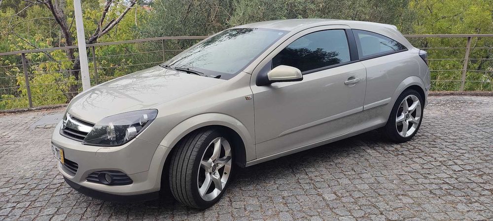 Opel Astra H GTC 1.9 CDTi Sport 150 cv