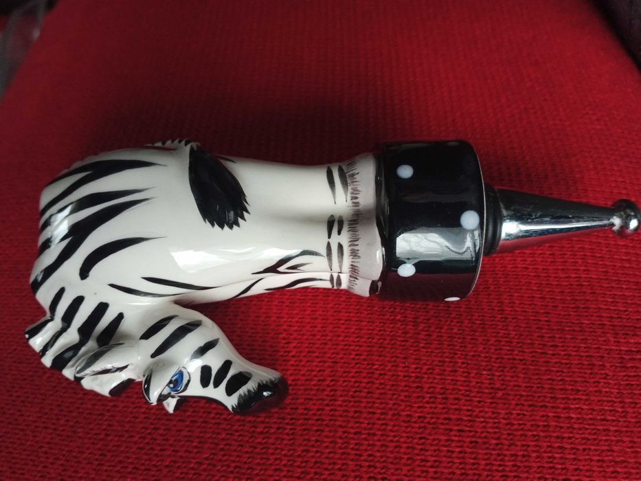 porcelanowa zatyczka do wina