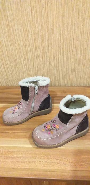 Замшевые сапожки