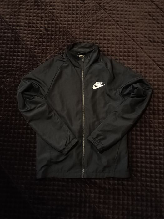 Вітровка Nike Sportswear