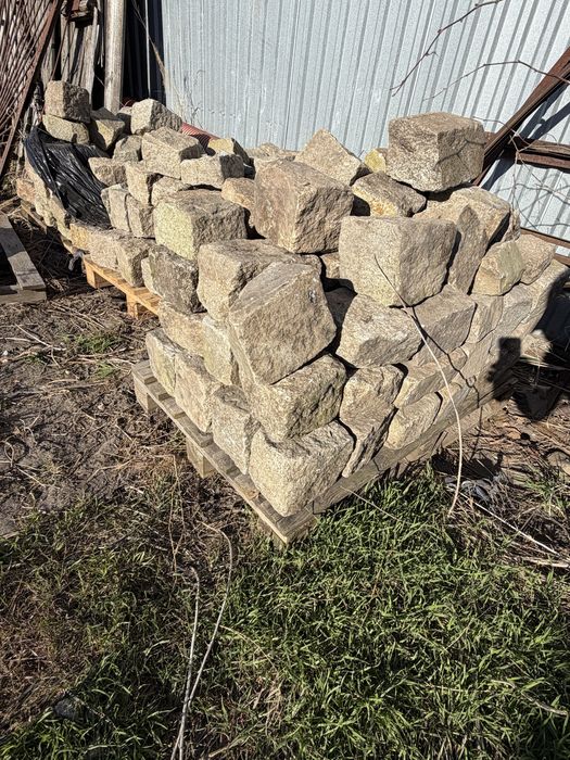 Kostka granitowa