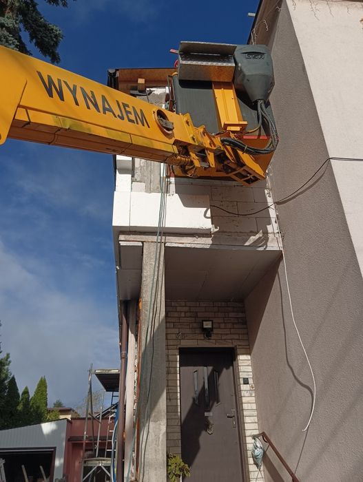 Wynajem podnośnika koszowego.