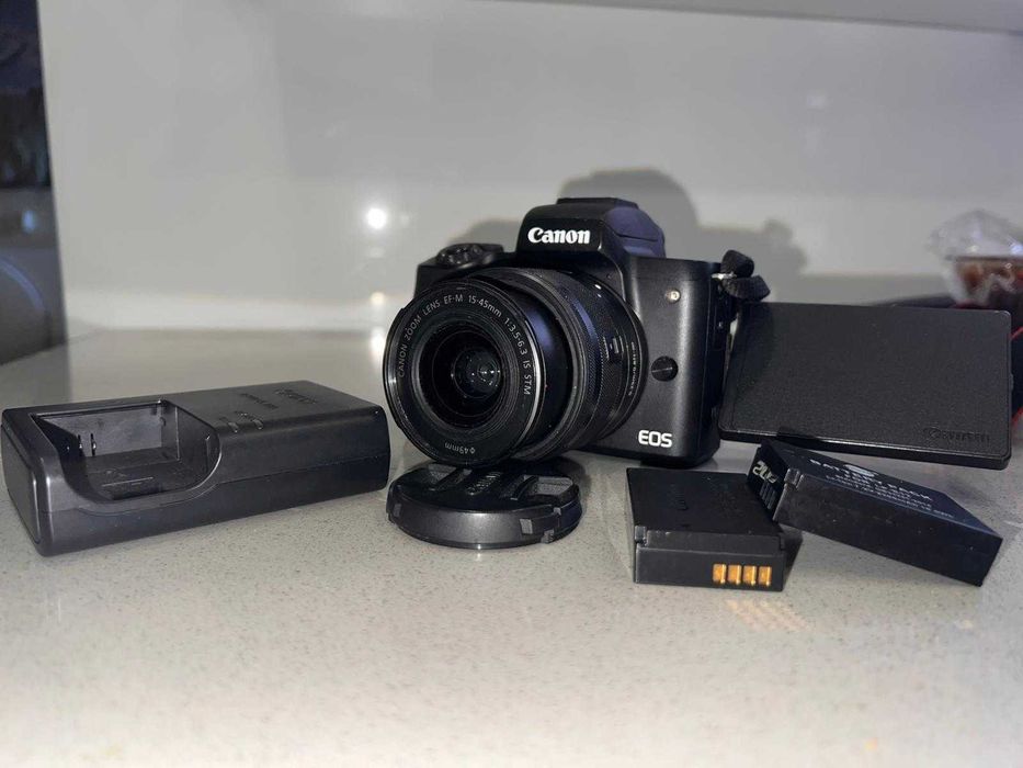 Canon EOS M50 | 15-45mm | 2 Baterias