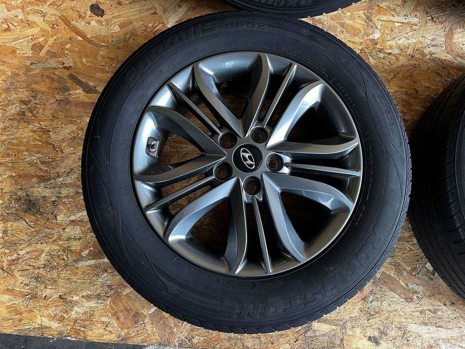 Колеса взборі шини диски резина R17 Hyundai ix35 Tucson іх35 туксон