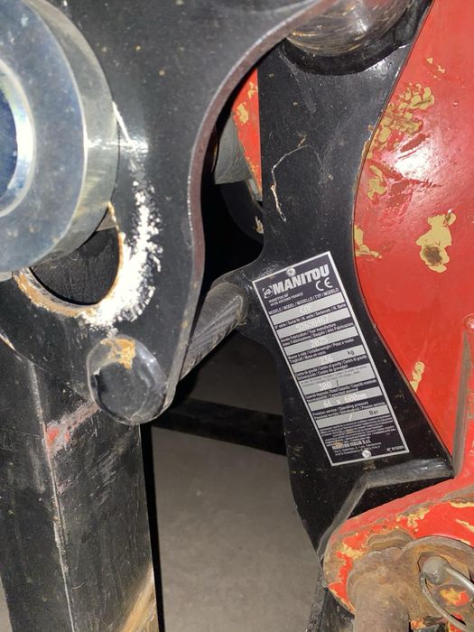 Оригінальні вила Manitou