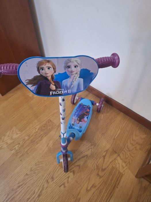 Trotineta Frozen