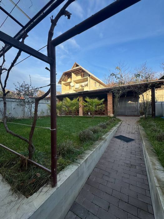 Оренда незалежноі частини будинку Червениця