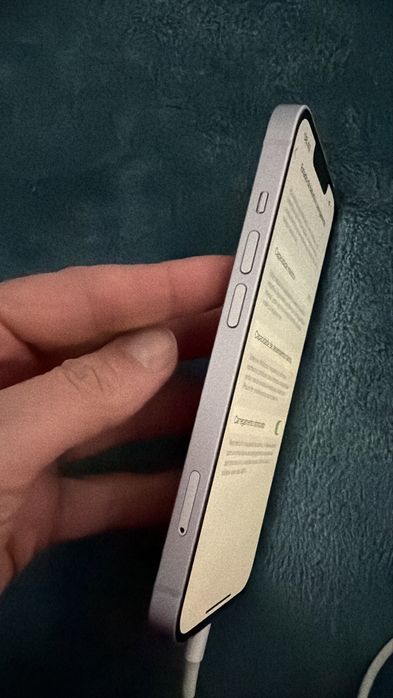 iPhone 14 Lilás – 256GB – Excelente Estado