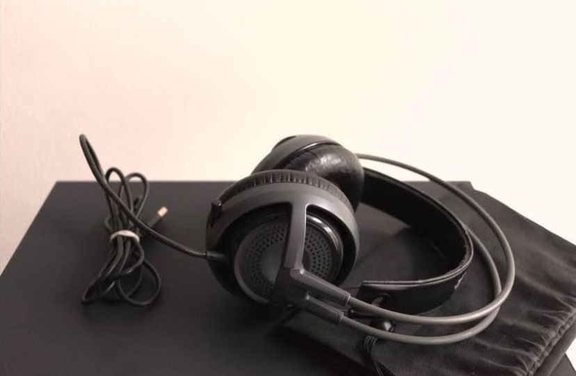 SteelSeries Siberia v3 Prism headset Auscultadores