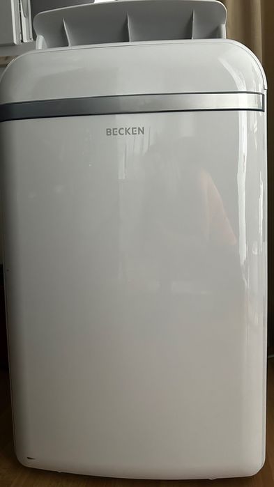 Ac portátil BECKEN BAC4255wh