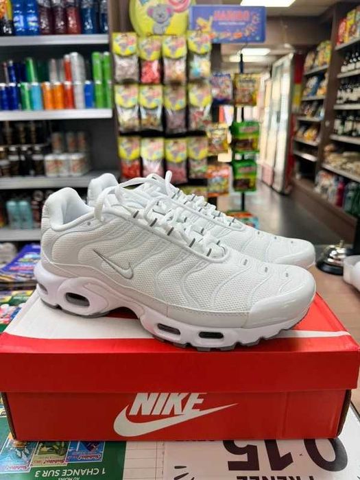 Nike Air Force Max TN Biały R.37,5