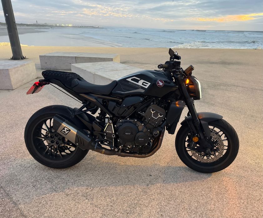 Honda CB1000R Black Edition