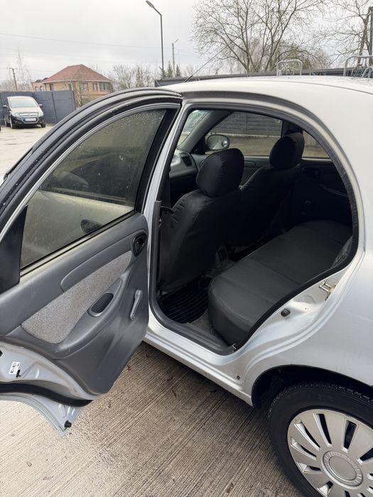 Dawoo Lanos SE  1.5 Газ/Бен
