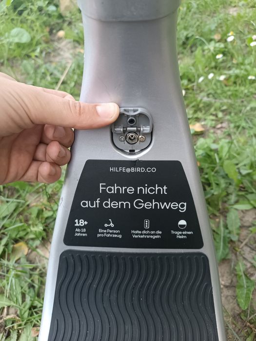 Електросамокат Bird Two