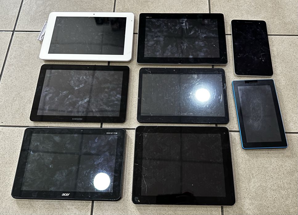 Планшеты одним лотом
