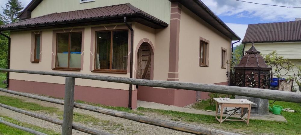 Утнплення фасаду