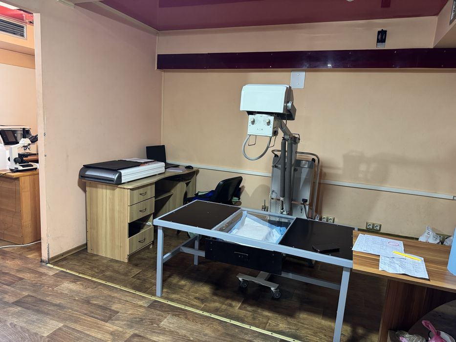 Продам ветеринарну клініку і аптеку