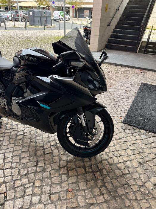 CFMOTO 675SRR – Baixa km, peças originais e extras