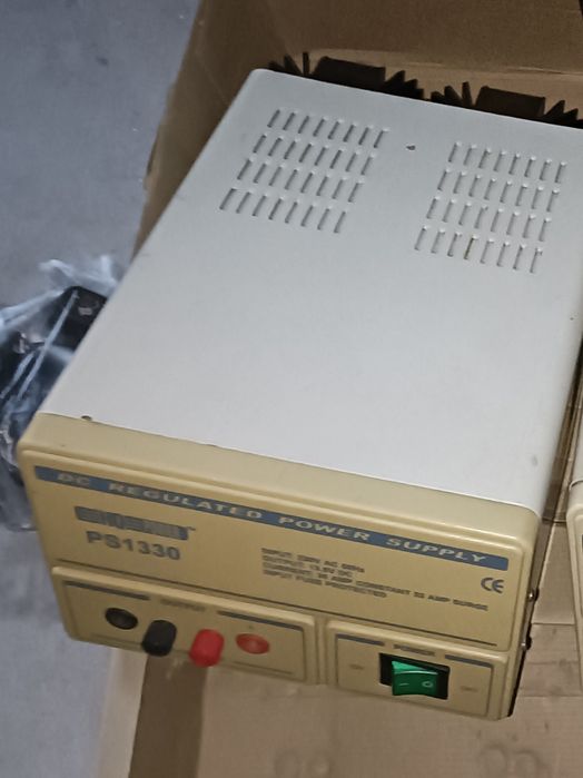Fonte alimentação  13,8 , 30Amp