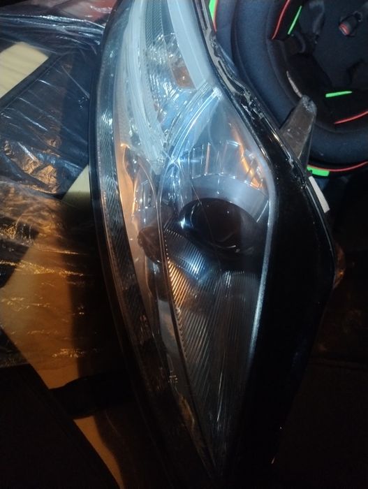 Lampy L+P  Ford Mondeo MK4
