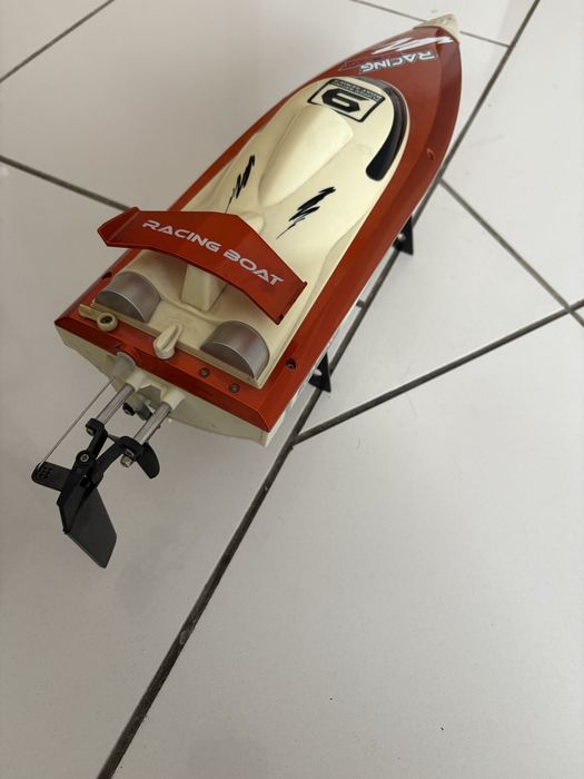 Łódka zdalnie sterowana na pilota RC (sklep 400zl)