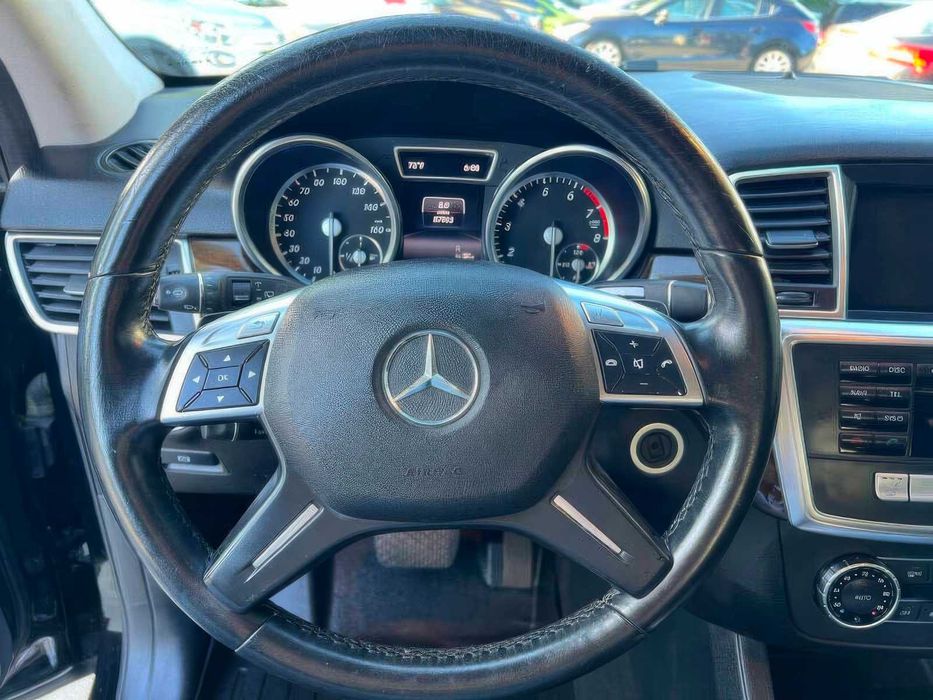 Mercedes-Benz M-Class ML 350      2014