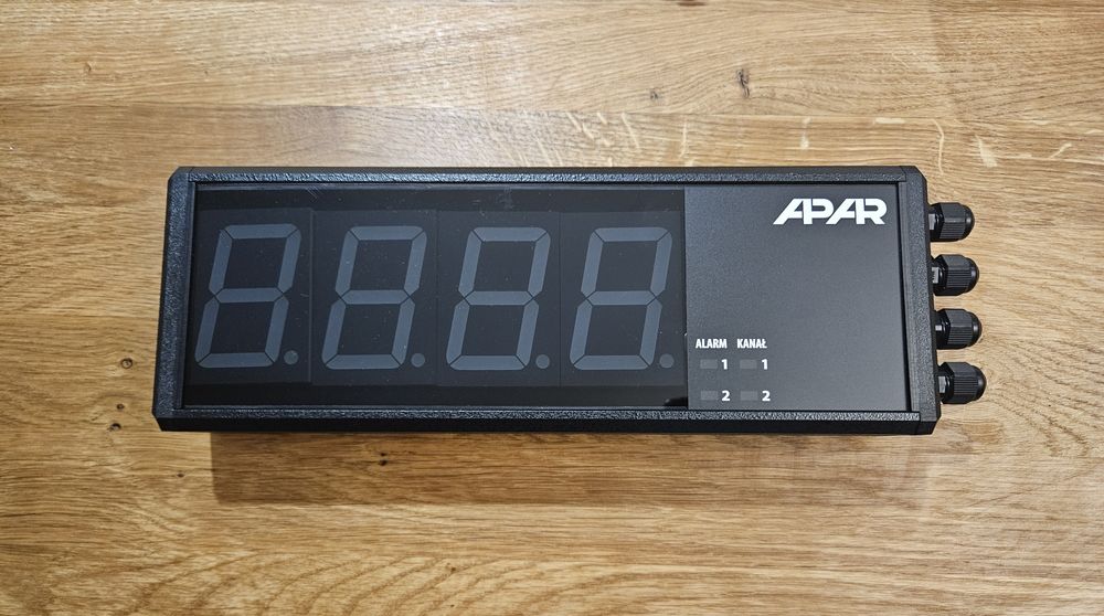 Wyświetlacz APAR AR751