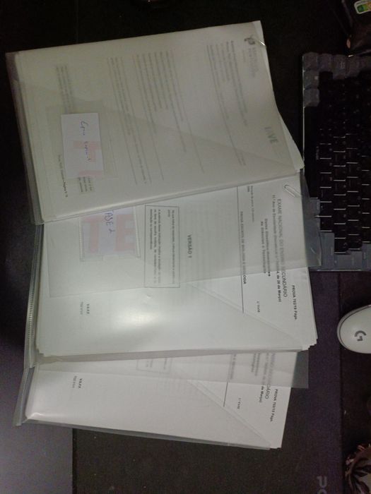 Explicações de Biologia e Geologia/Física e Química 10/11° ano