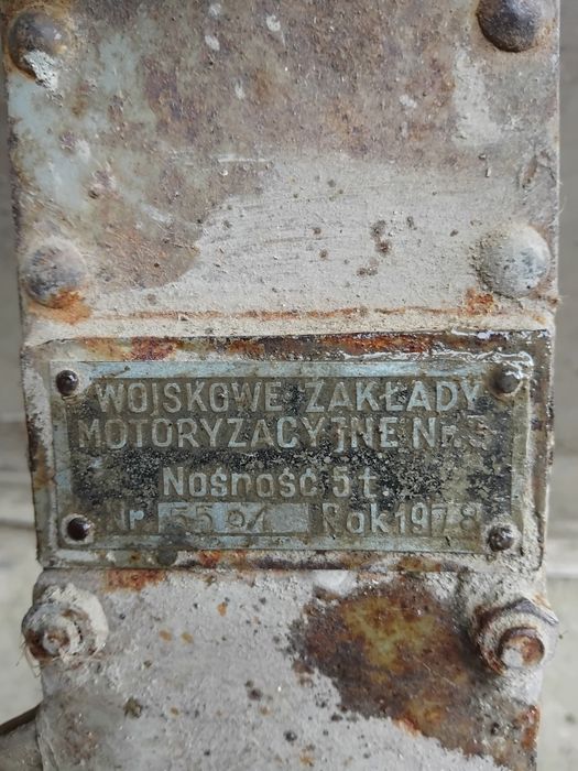 Lewar kolejowy 5ton