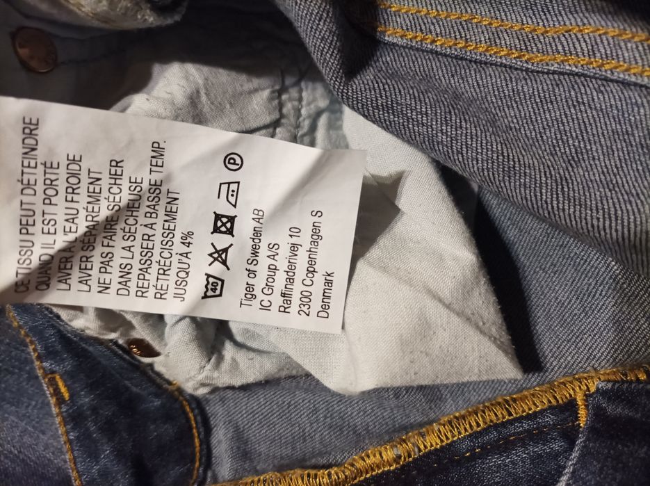 Spodnie jeansowe damskie Tiger of Sweden Slight