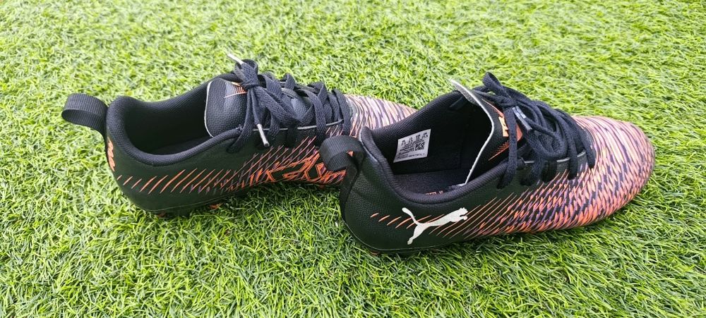 Chuteiras de futebol de criança Puma Future, T35 em excelente estado