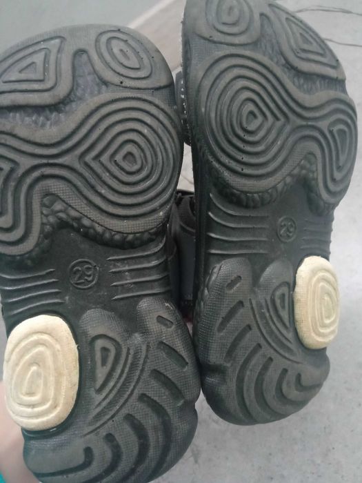 Босоніжки та туфлі для хлопчика 29 розмір